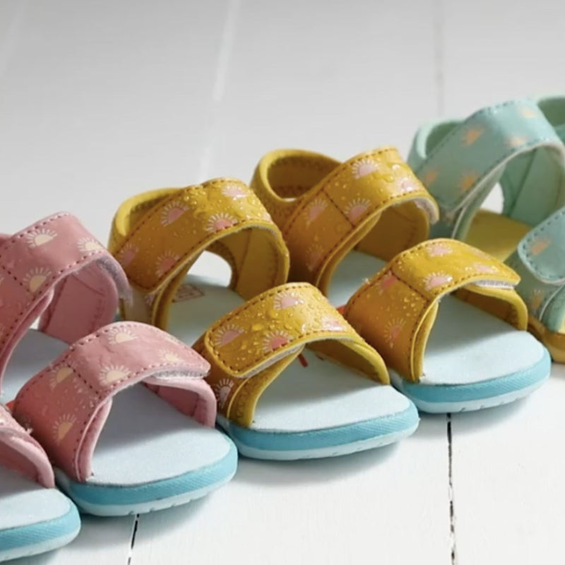 Colour-Changing Sandals Rose