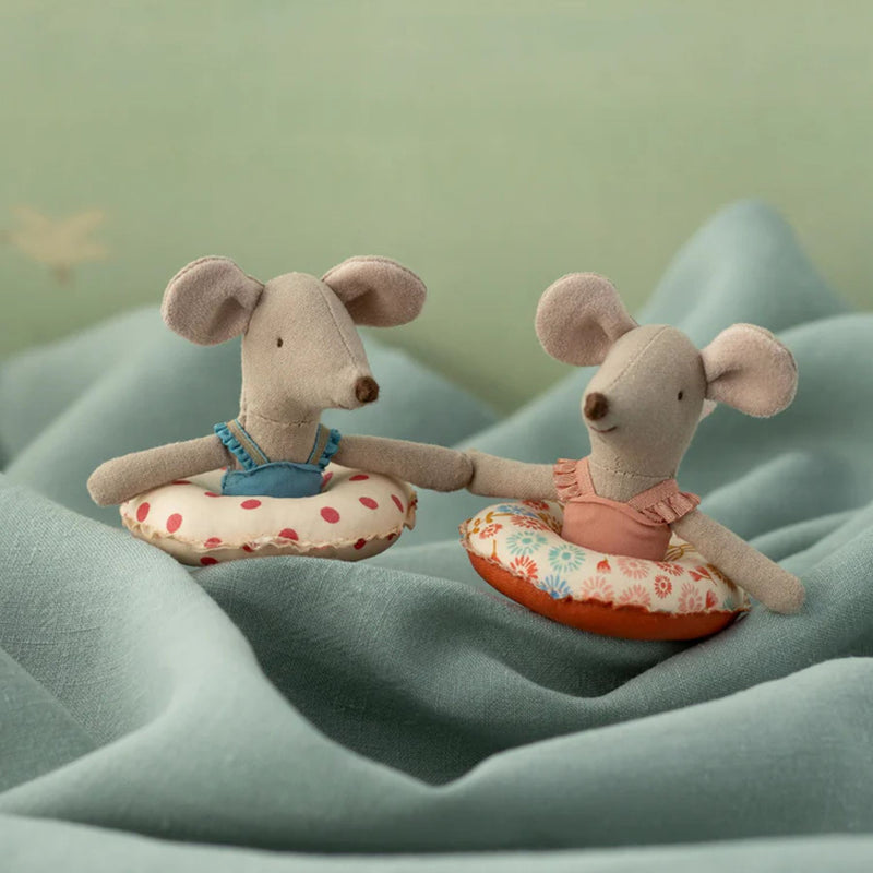 Beach Mouse, Little Sister with Float