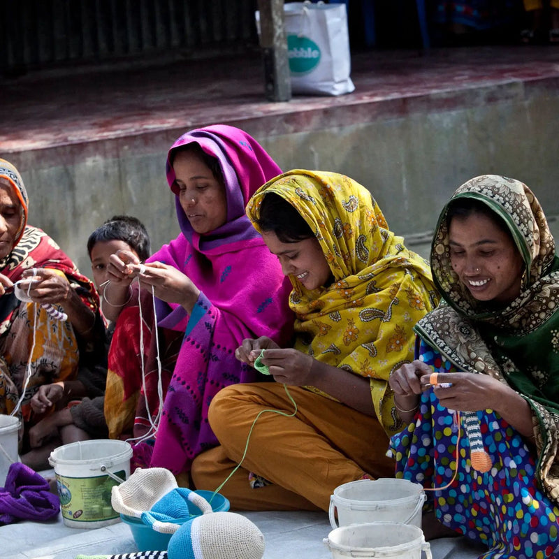 Soaring Spaceship Book and Matching Cotton Rattles Set