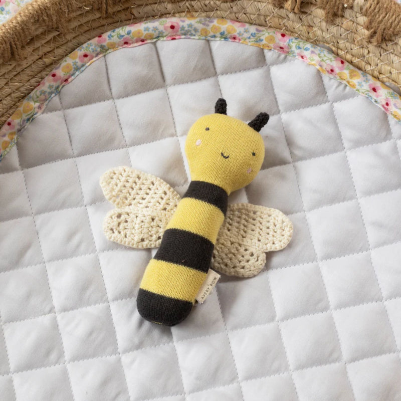 Organic Rattle, Buzzing Bee