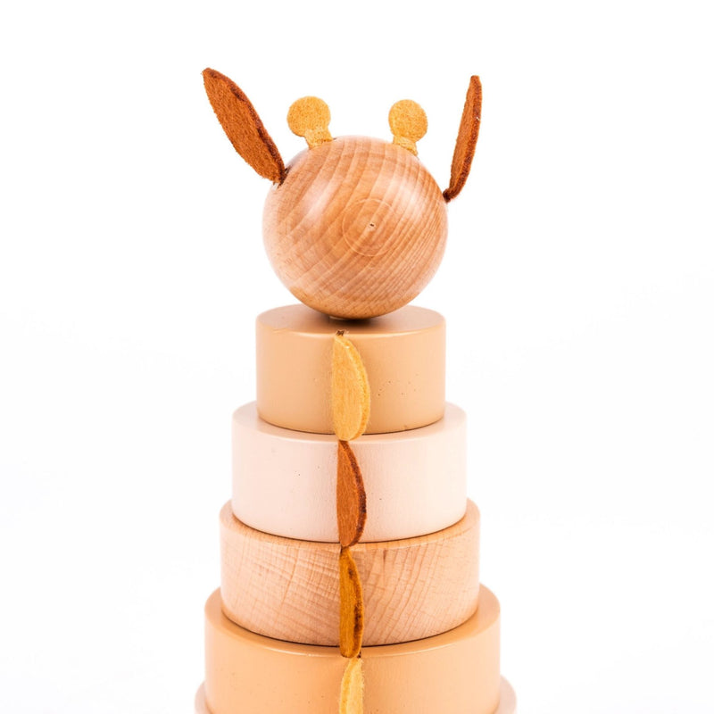 Leonie the Giraffe Stacking Pyramid