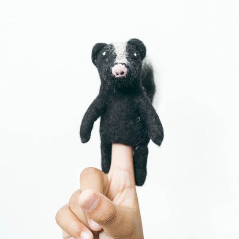 Felt Skunk Finger Puppet