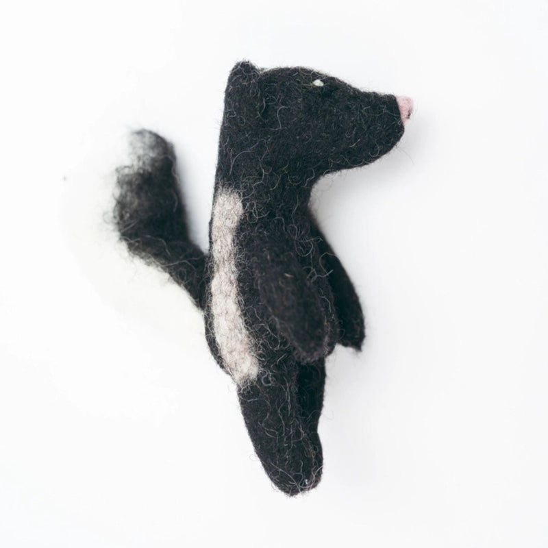 Felt Skunk Finger Puppet