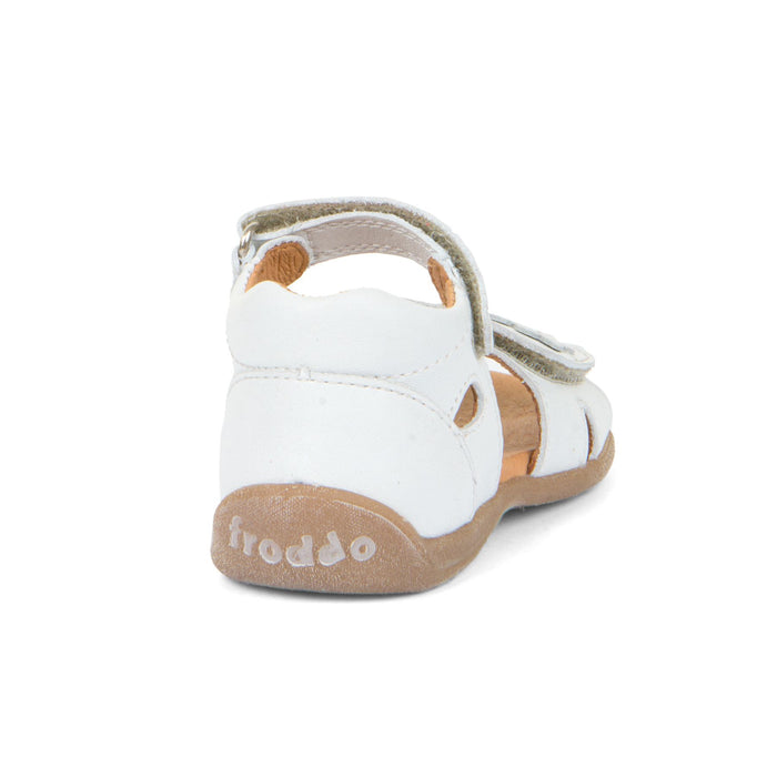 Gigi Closed Heel Sandal, White Daisies