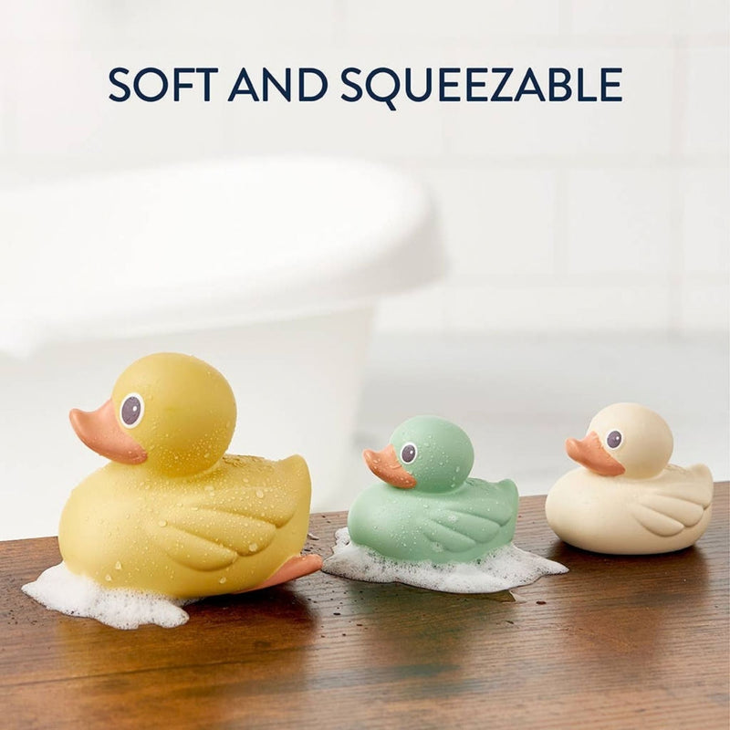Itzy Duck Family Bath Toy Set