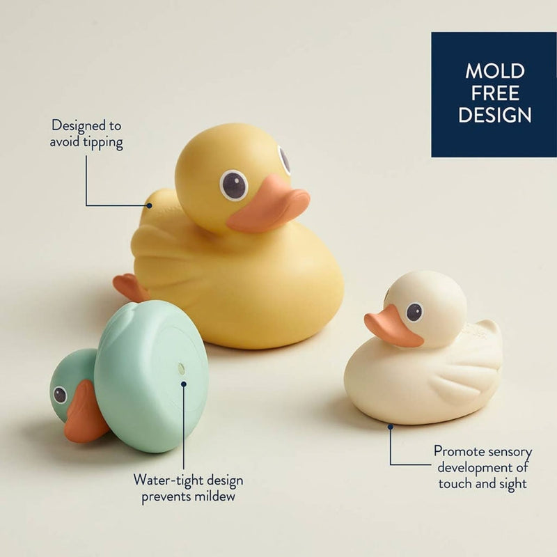 Itzy Duck Family Bath Toy Set