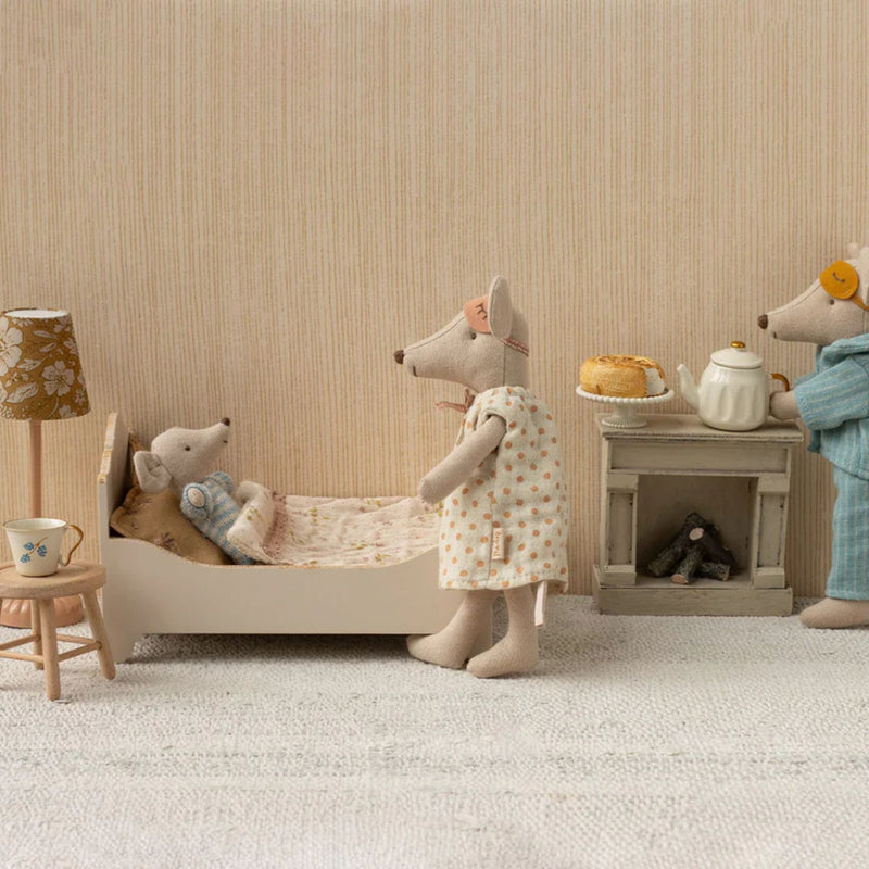 Bed, Mouse - Off  White