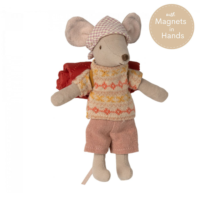 Big Sister Hiker Mouse with Magnet Hands