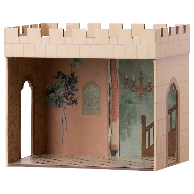 Castle Hall, Mouse