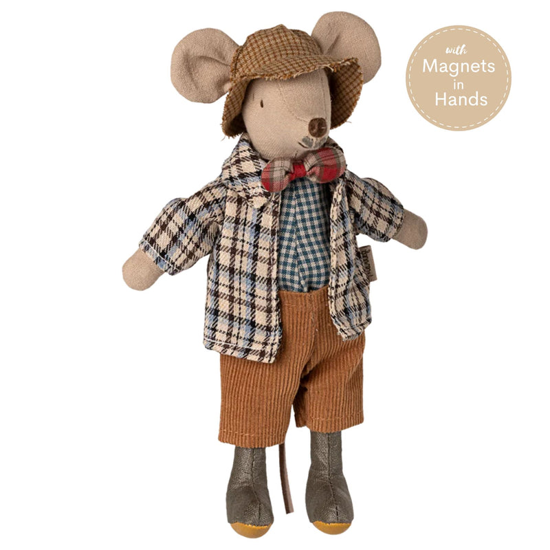 Granddad Mouse with Magnet Hands