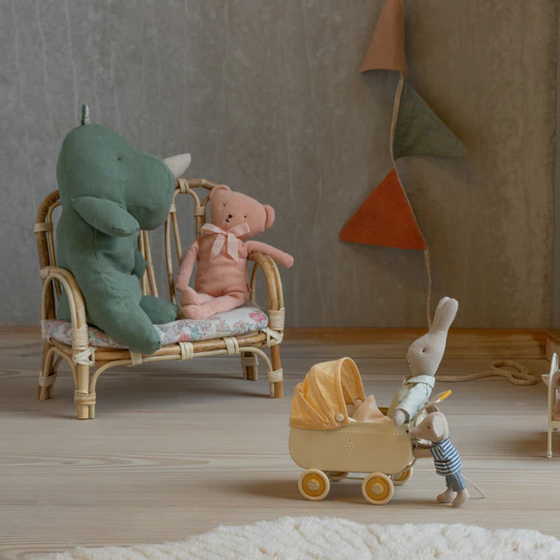 Safari Friends - Rhino, Medium