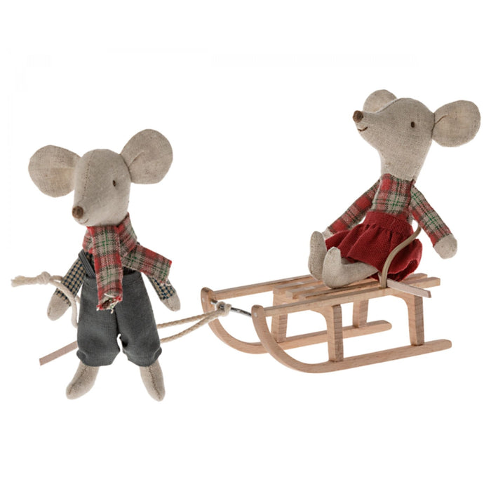 Wooden Sled, Mouse