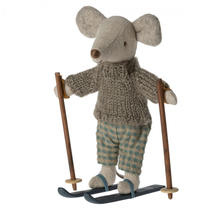 Winter Mouse with Ski Set