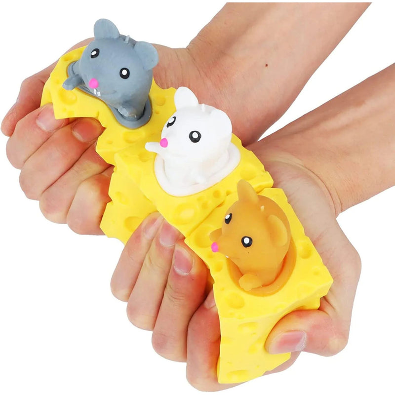 Mouse in Cheese Popper