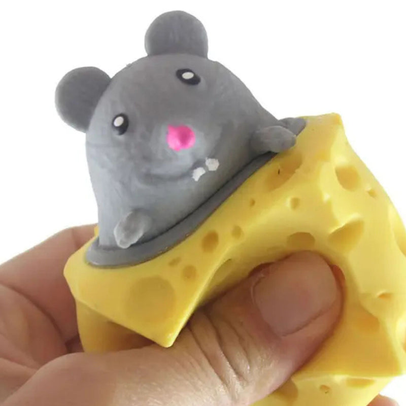 Mouse in Cheese Popper