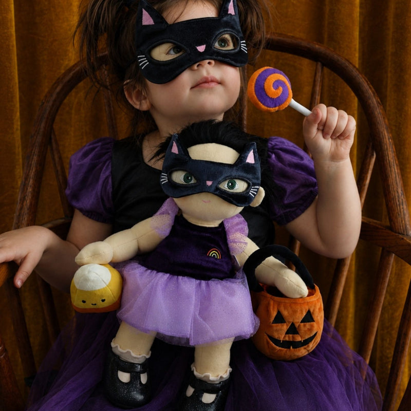 Dream Dinkum Doll - Mabel Moon with Magnet Hands