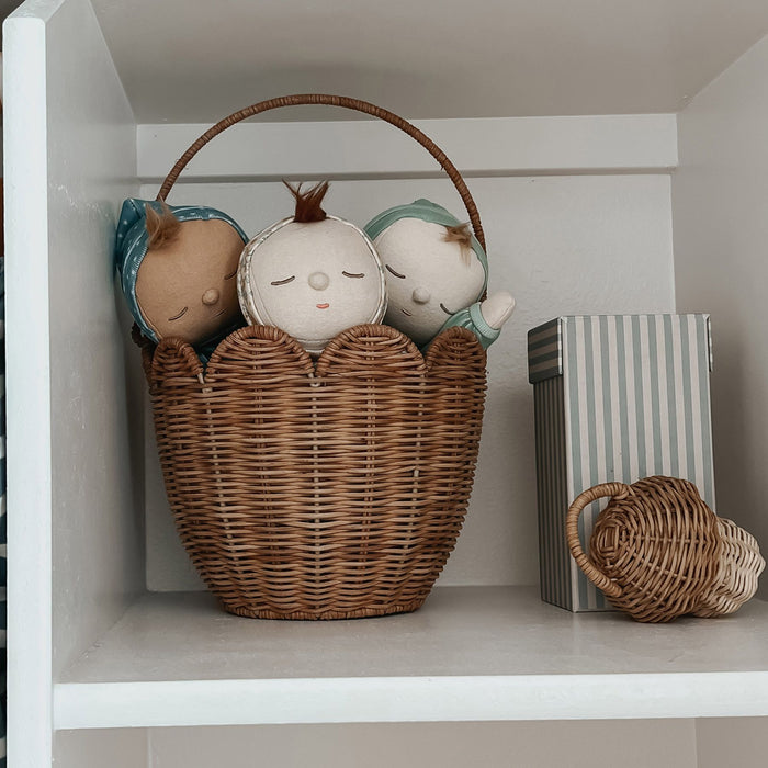 Rattan Tulip Carry Basket