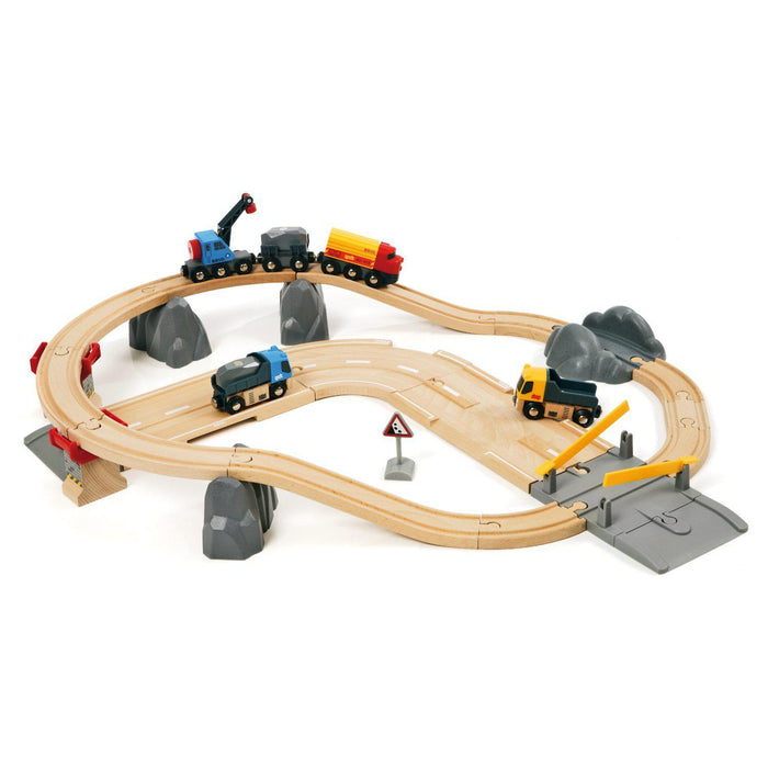 Brio Rail + Road Loading Quarry Set-Simply Green Baby